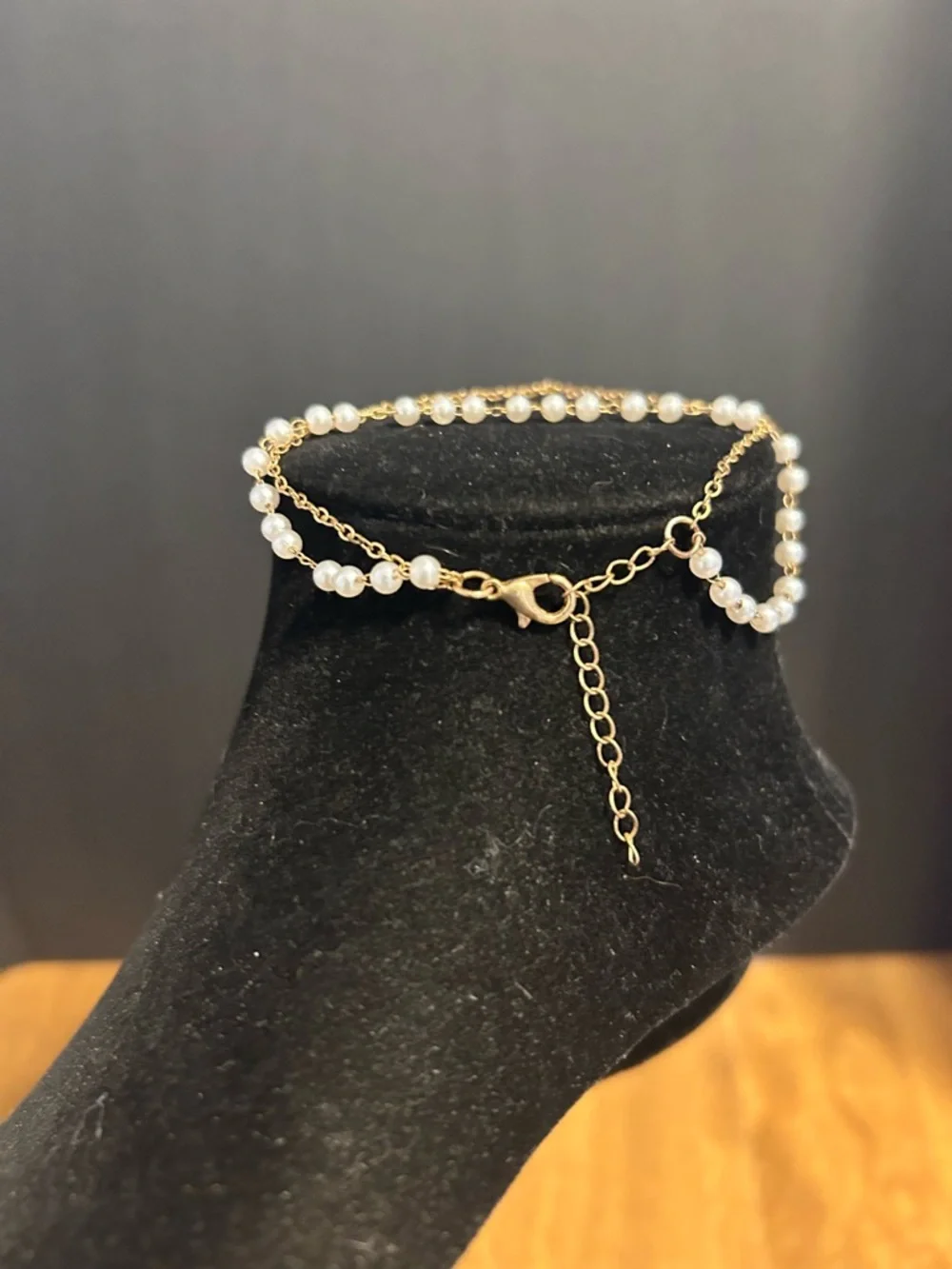 Gold Pearl Layered bracelet-‎ Elegant Pearl Pendant